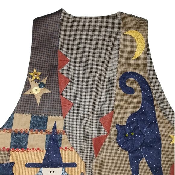Halloween Vintage Quilted Vest - Picture 2 of 9